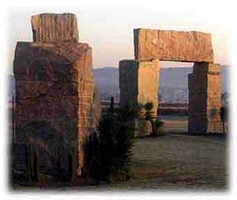 african-stonehange african-stonehange