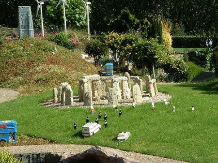 lego-stonehenge