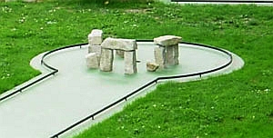 stonehenge-mini-gol