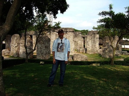 shenzhen-the-stone-henge-11 shenzhen-the-stone-henge-11