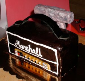 spinal tap cake front