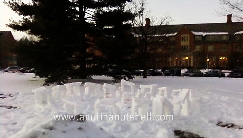 Snowhenge-pic