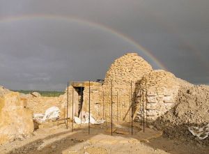 The barrow during construction, photo by Paul Robinson